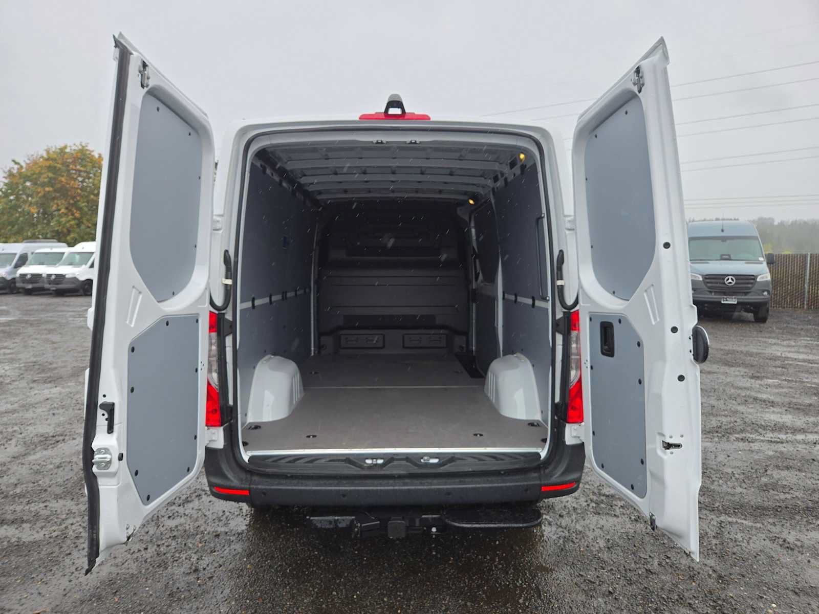 Used 2026 Mercedes-Benz Sprinter 2500 image 15