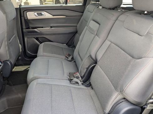 Used 2025 Ford Explorer Active image 14