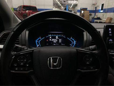 Used 2018 Honda Odyssey EX-L image 22