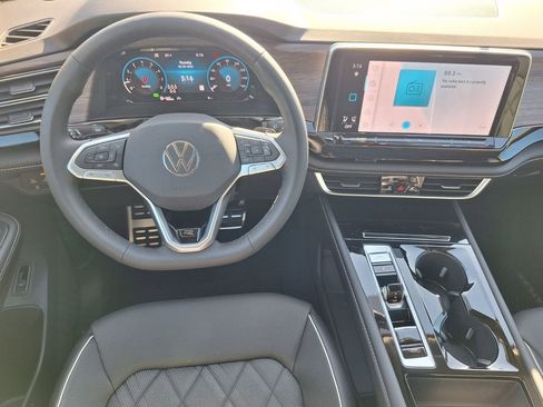 New 2026 Volkswagen Atlas SEL Premium R-Line image 21