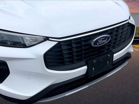 Certified 2024 Ford Escape Active AWD/4WD image 28