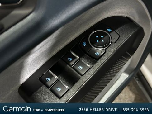 New 2025 Ford Maverick XLT image 14