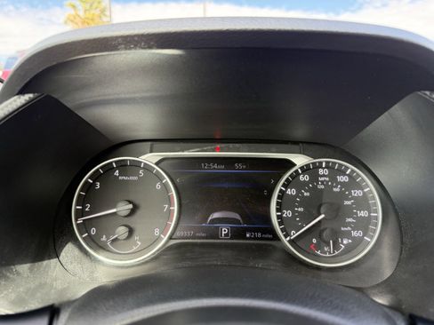 Used 2022 Nissan Sentra SV image 12