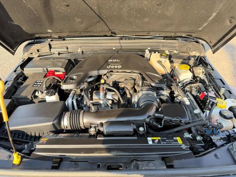 Used 2021 Jeep Wrangler Unlimited Sport AWD/4WD image 79