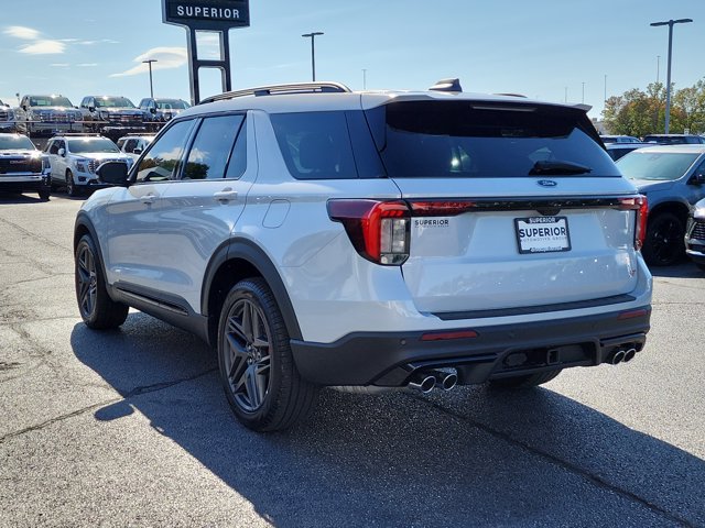 Used 2026 Ford Explorer ST AWD/4WD image 7