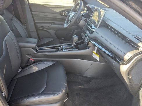 New 2026 Jeep Compass Limited image 34