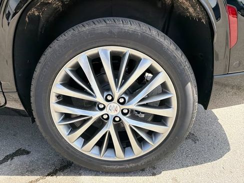 New 2026 Buick Enclave Avenir w/ Super Cruise Package FWD image 26