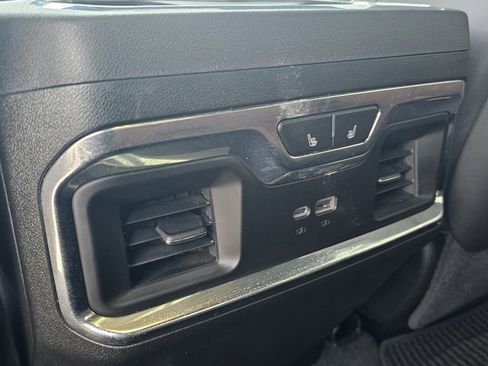 Used 2025 GMC Sierra 2500 Denali Ultimate w/ Max Trailering Package image 9