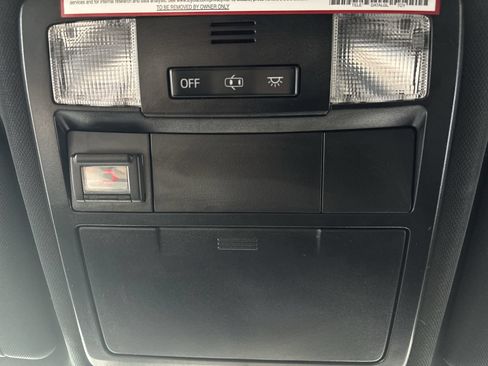 Used 2020 Toyota Tacoma TRD Sport w/ Technology Package RWD image 16
