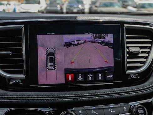 New 2027 Chrysler Pacifica Select FWD image 25