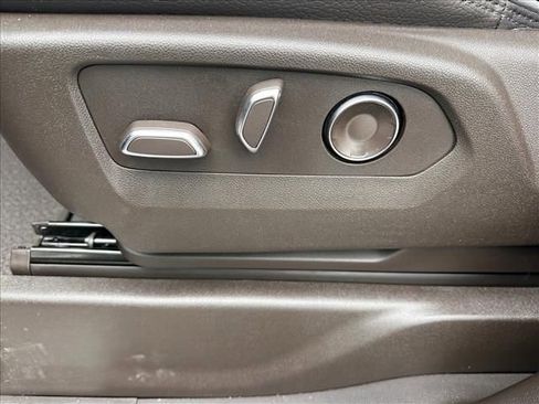 New 2026 GMC Sierra 1500 Denali w/ Denali Reserve Package AWD/4WD image 27