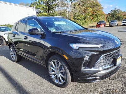 Certified 2024 Buick Encore GX Avenir w/ Avenir Convenience Package