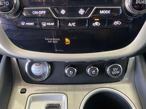 Used 2017 Nissan Murano Platinum w/ Platinum Technology Package AWD/4WD image 12