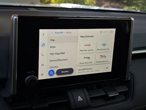 Used 2023 Toyota RAV4 LE image 20