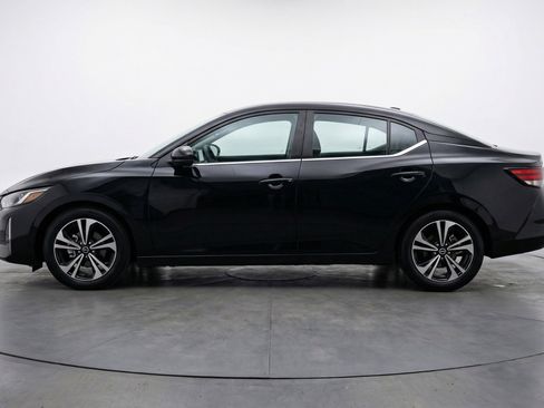 Used 2025 Nissan Sentra SV FWD image 5
