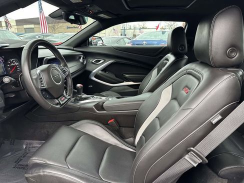 Used 2023 Chevrolet Camaro SS image 15