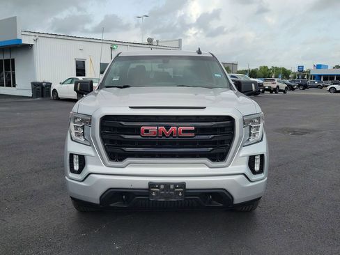 Used 2020 GMC Sierra 1500 Elevation w/ Elevation Value Package RWD image 9