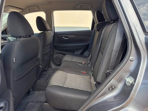 Used 2018 Nissan Rogue S FWD image 34
