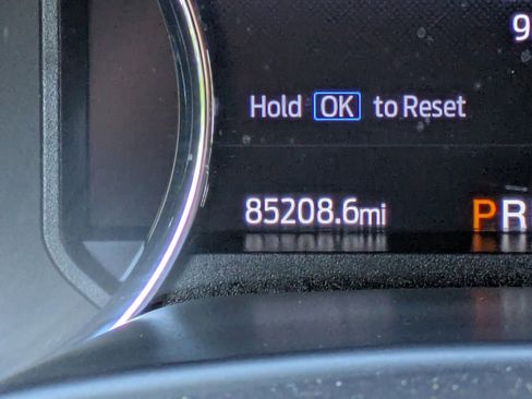 Used 2022 Ford F450 Lariat w/ Lariat Value Package AWD/4WD image 30