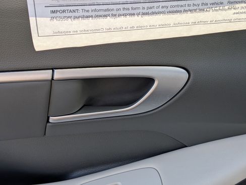 Used 2025 Hyundai Sonata SEL FWD image 27