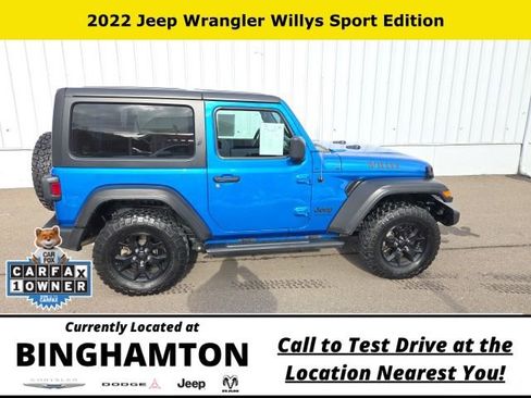 Used 2022 Jeep Wrangler Sport AWD/4WD image 3