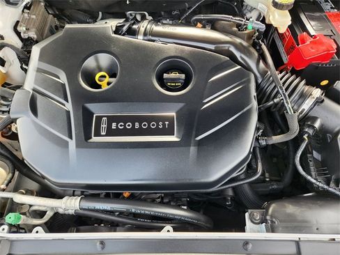 Used 2017 Lincoln MKZ Reserve image 30