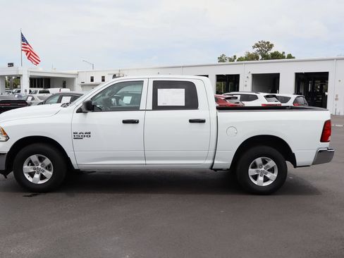 Used 2022 RAM 1500 Classic SLT w/ Electronics Group AWD/4WD image 6