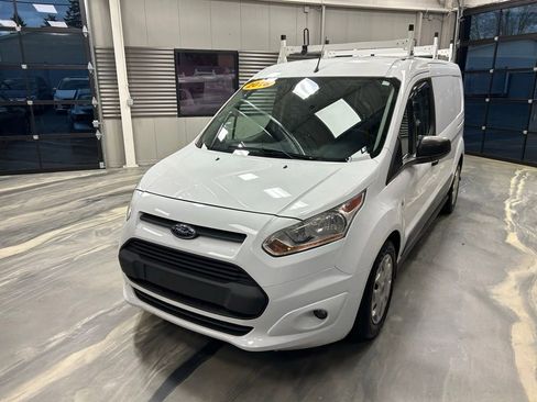 Used 2018 Ford Transit Connect XLT image 5