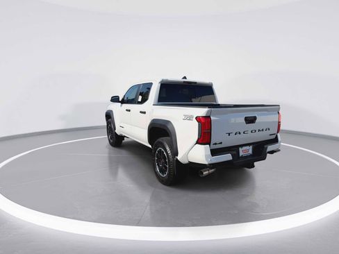 New 2026 Toyota Tacoma TRD Off-Road AWD/4WD image 6