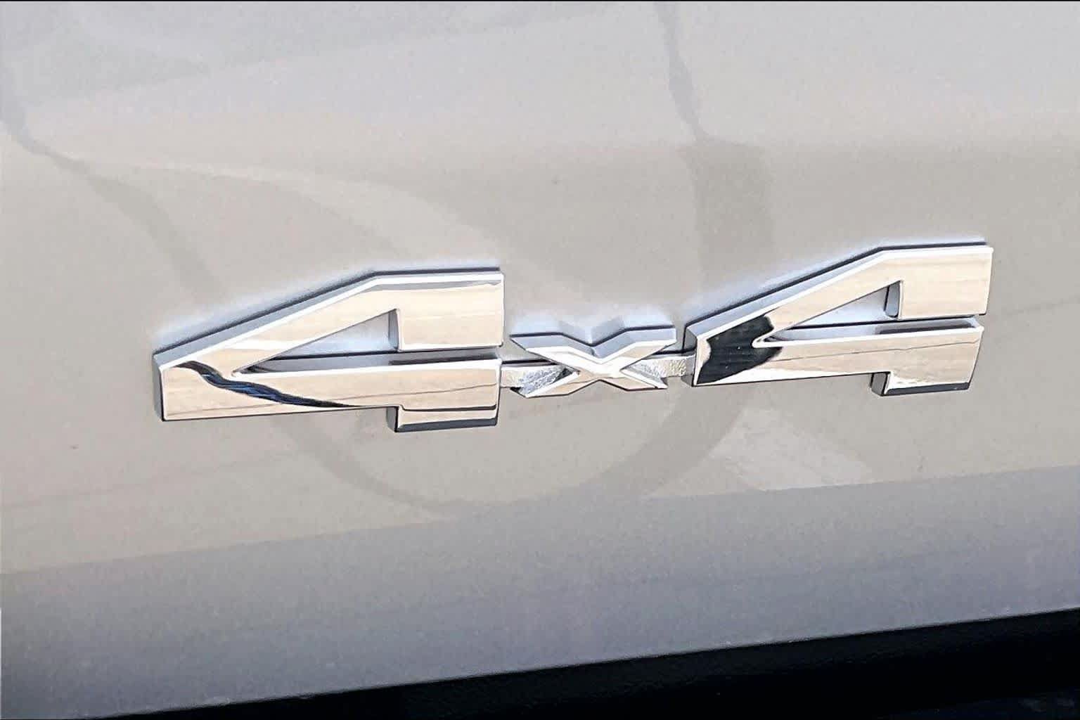 New 2026 Toyota Tacoma SR5 AWD/4WD image 15