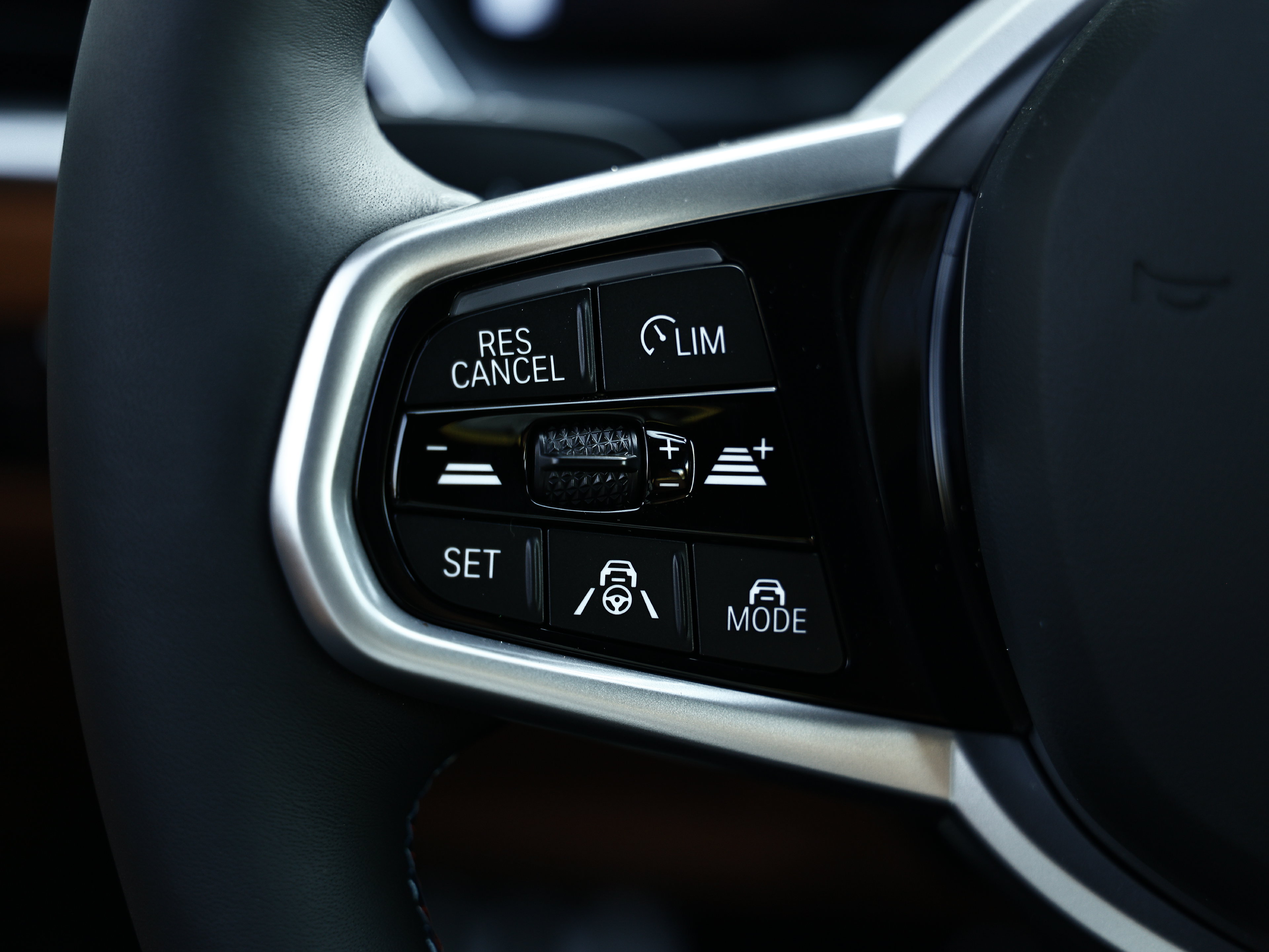 New 2026 BMW i4 M60 w/ Premium Package AWD/4WD image 36