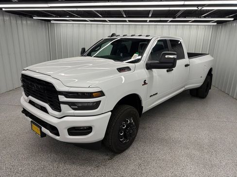 New 2026 RAM 3500 Lone Star AWD/4WD image 3