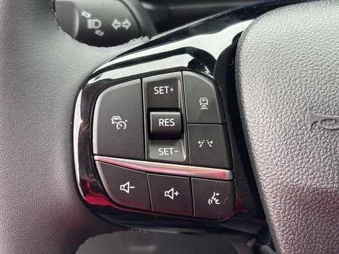 Used 2025 Ford Escape Platinum image 17