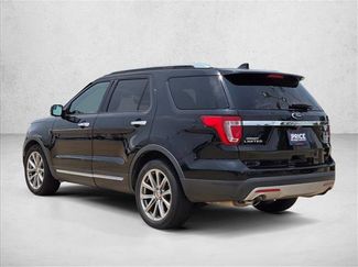 Used 2017 Ford Explorer Limited FWD video 4