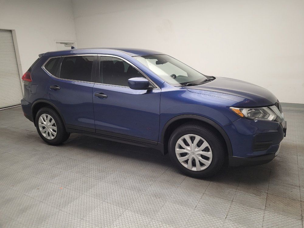 Used 2020 Nissan Rogue S FWD image 11