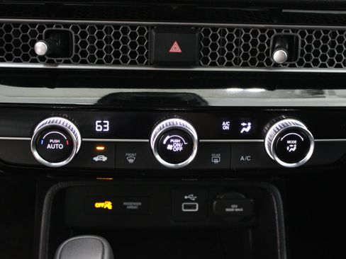 Used 2024 Honda Civic Sport image 19