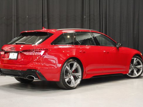 Used 2021 Audi RS 6 AWD/4WD image 5
