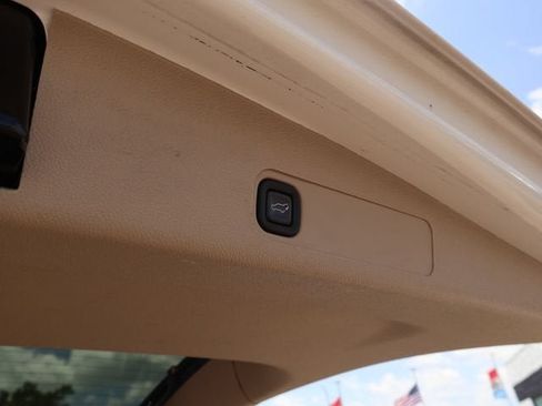 Used 2013 Chevrolet Tahoe LTZ AWD/4WD image 9