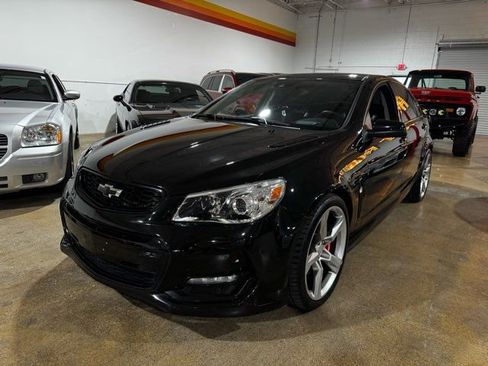 Used 2017 Chevrolet SS RWD image 1