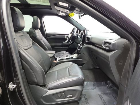 Used 2021 Ford Explorer ST w/ Equipment Group 401A AWD/4WD image 10