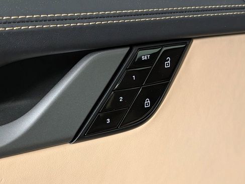 Certified 2021 Porsche 911 Carrera S RWD image 25