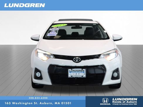 Used 2015 Toyota Corolla S FWD image 2