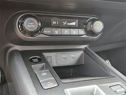 New 2026 Nissan Kicks SV image 21