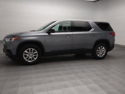 Used 2021 Chevrolet Traverse LS w/ LPO, Floor Liner Package AWD/4WD image 2