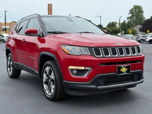 Used 2018 Jeep Compass Limited w/ Navigation Group image 2