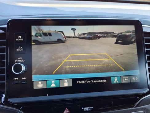 Used 2024 Honda Ridgeline TrailSport image 11