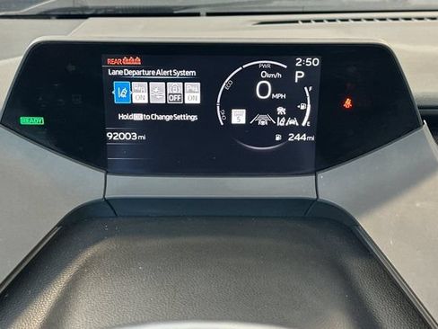 Used 2023 Toyota Prius LE FWD image 27
