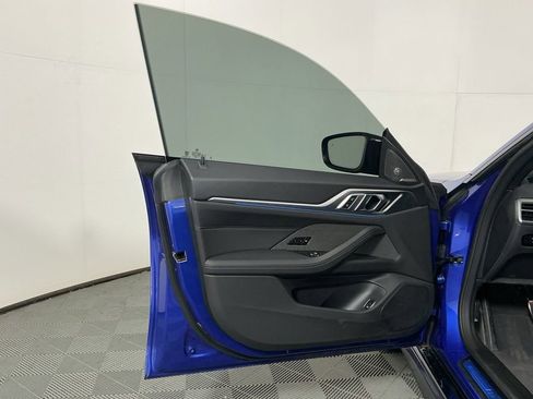 Certified 2025 BMW i4 eDrive40 w/ M Sport Package image 20