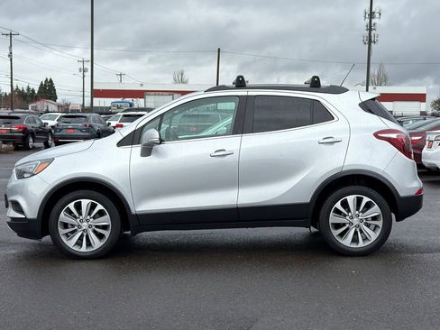 Used 2018 Buick Encore Preferred FWD image 8