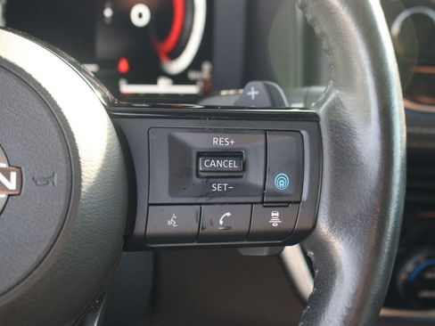 Used 2022 Nissan Rogue Platinum w/ Head-Up Display Package FWD image 20